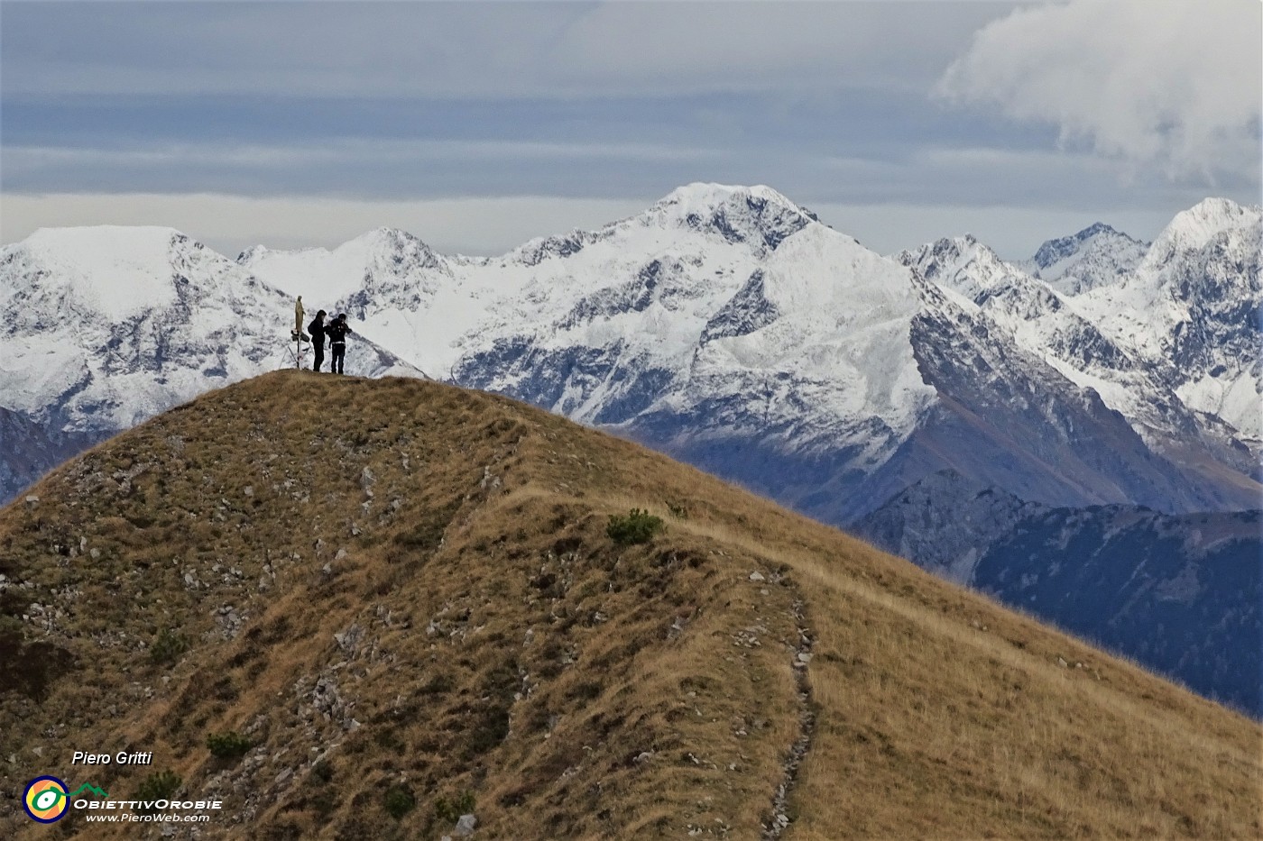 58 Vista dall'Aralalta al Pizzo Baciamorti.JPG